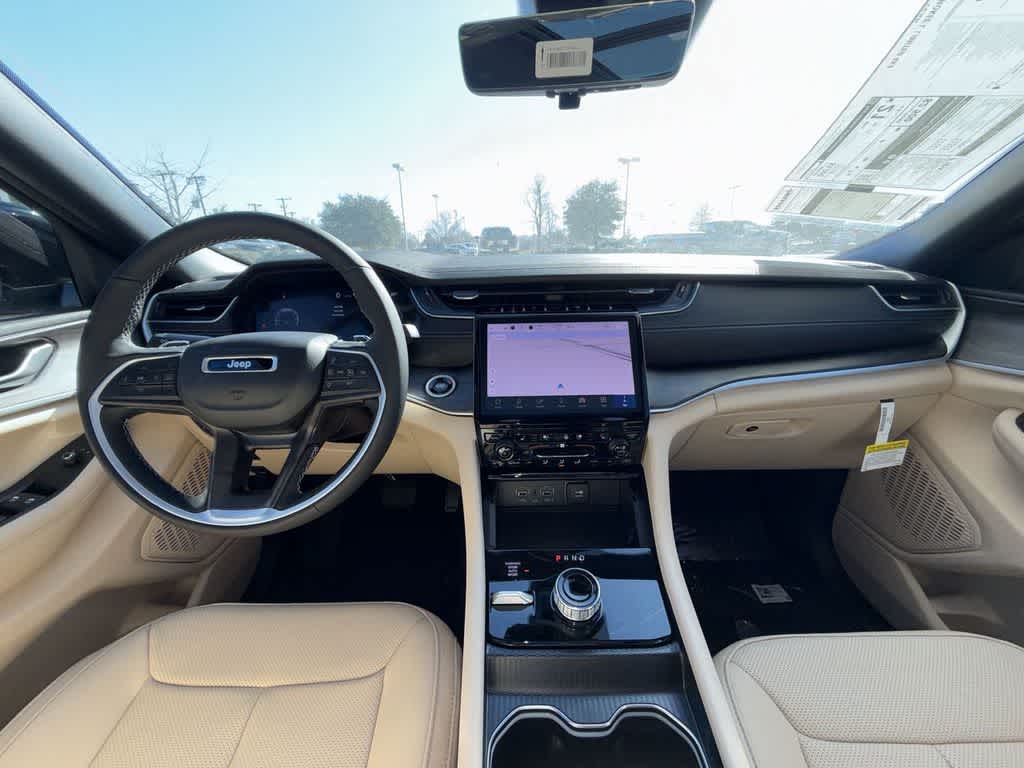 Thumbnail: 2025 Jeep Grand Cherokee L - 13