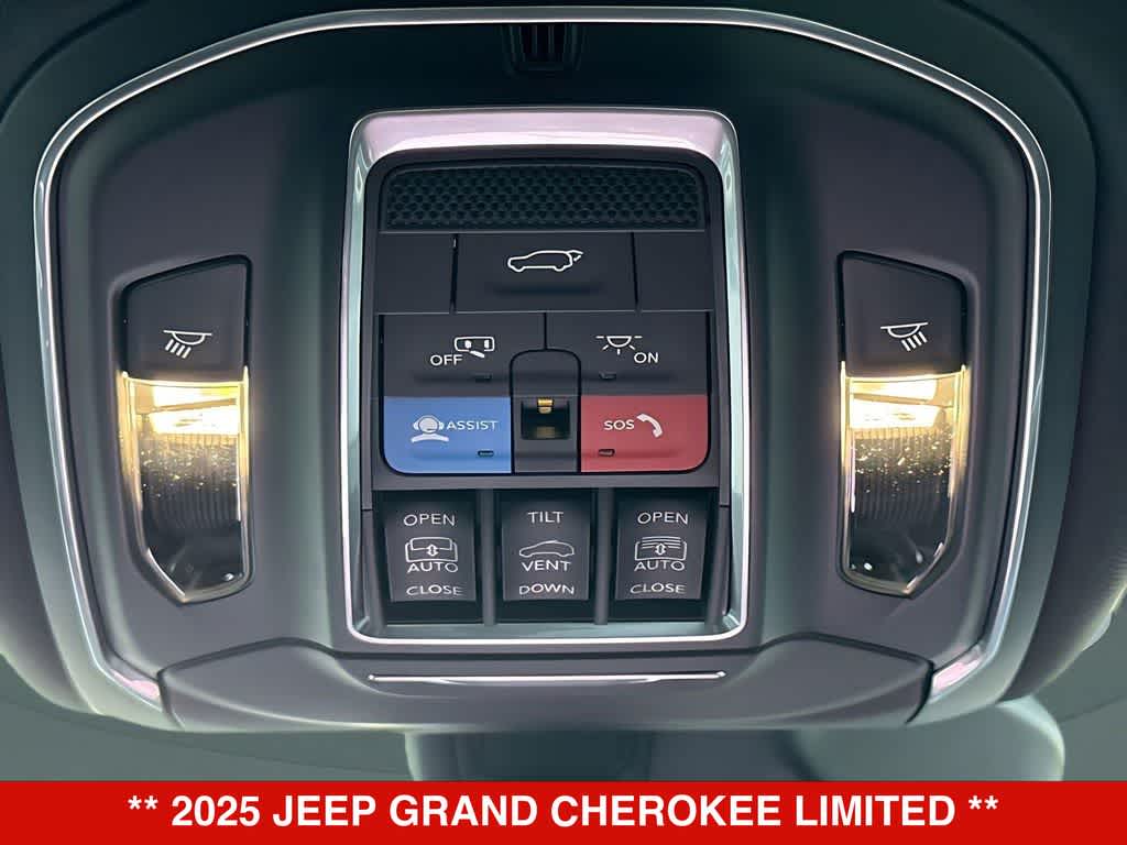 Thumbnail: 2025 Jeep Grand Cherokee - 19