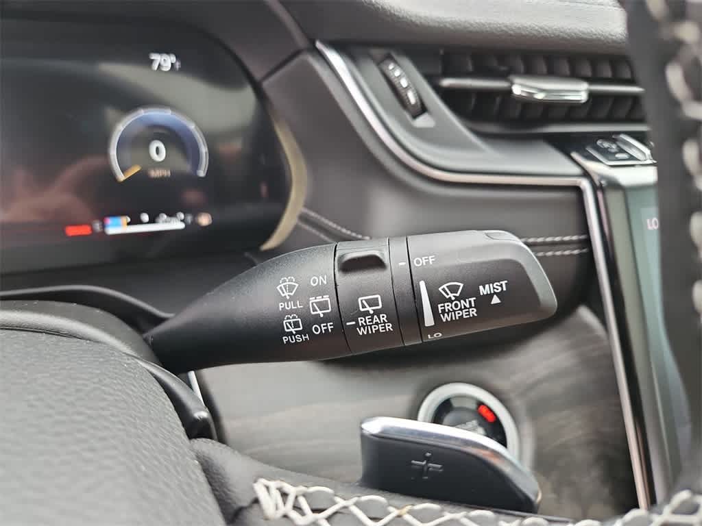 Thumbnail: 2025 Jeep Grand Cherokee L - 28