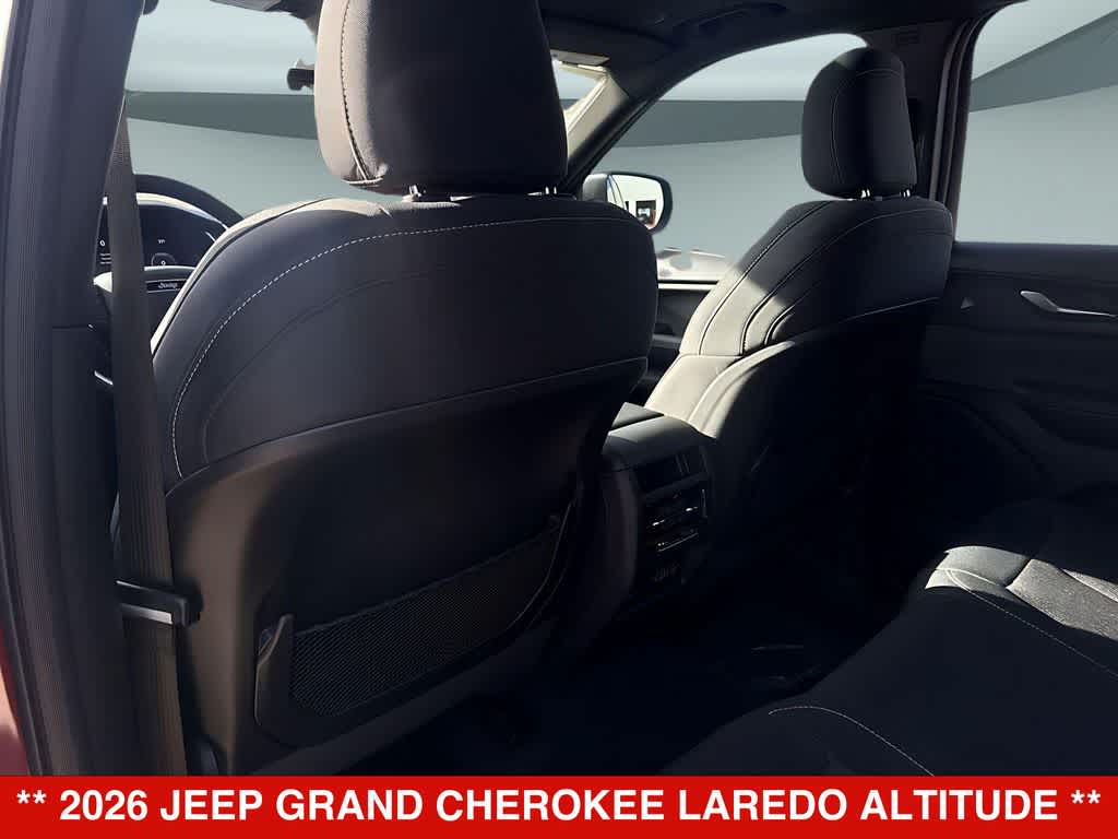 Thumbnail: 2026 Jeep Grand Cherokee - 12