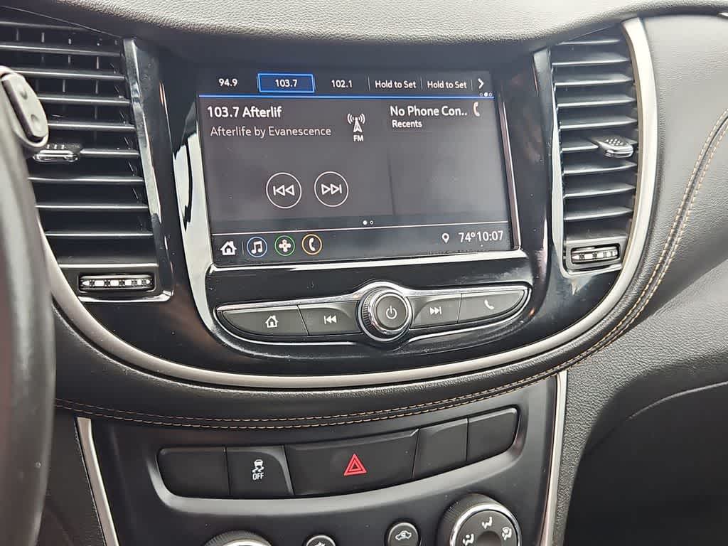 Thumbnail: 2020 Chevrolet Trax - 28