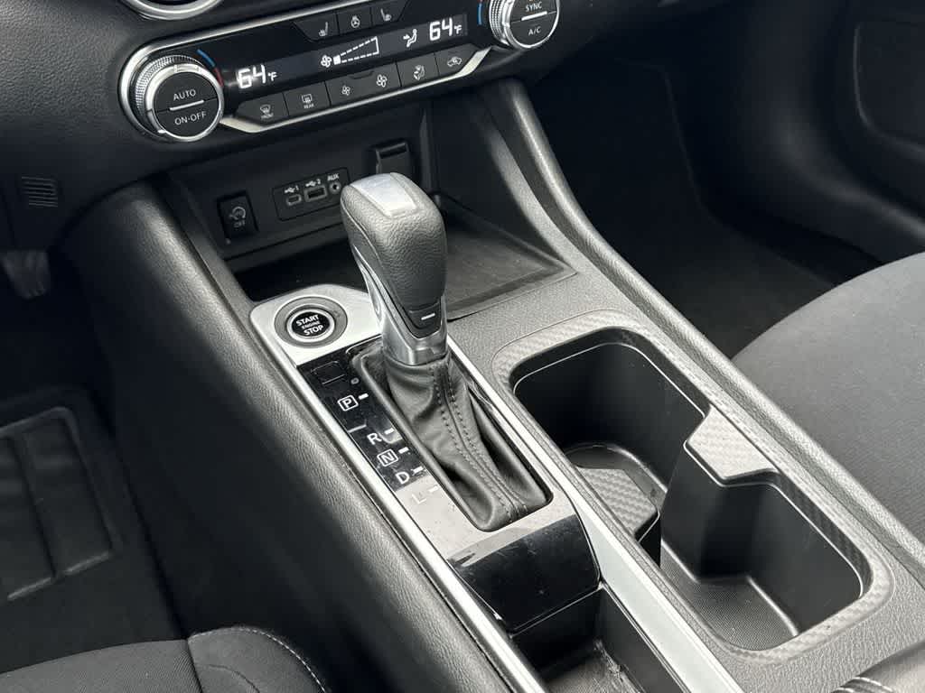 Thumbnail: 2024 Nissan Sentra - 17