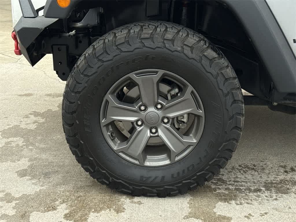 Thumbnail: 2017 Jeep Wrangler - 10