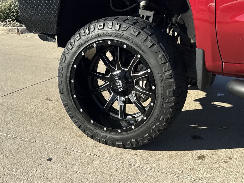 Thumbnail: 2019 Chevrolet Silverado 1500 - 9