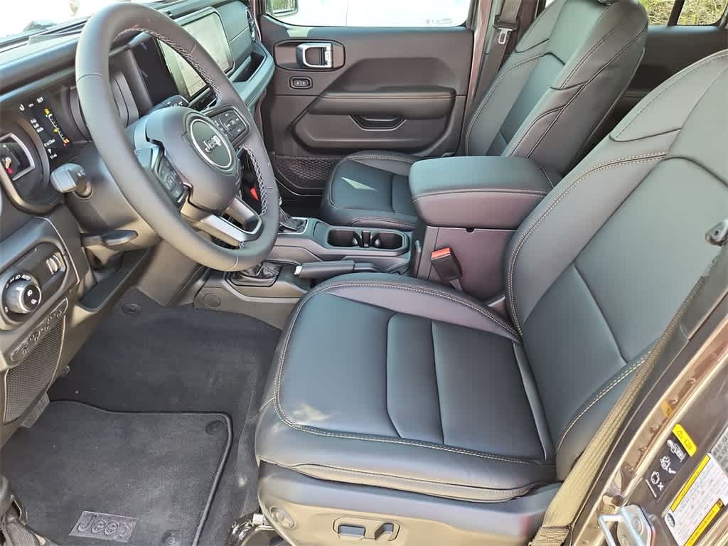 Thumbnail: 2026 Jeep Gladiator - 17