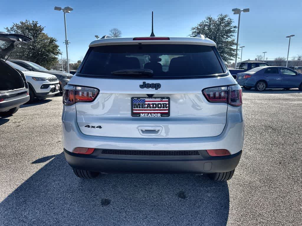 Thumbnail: 2026 Jeep Compass - 5