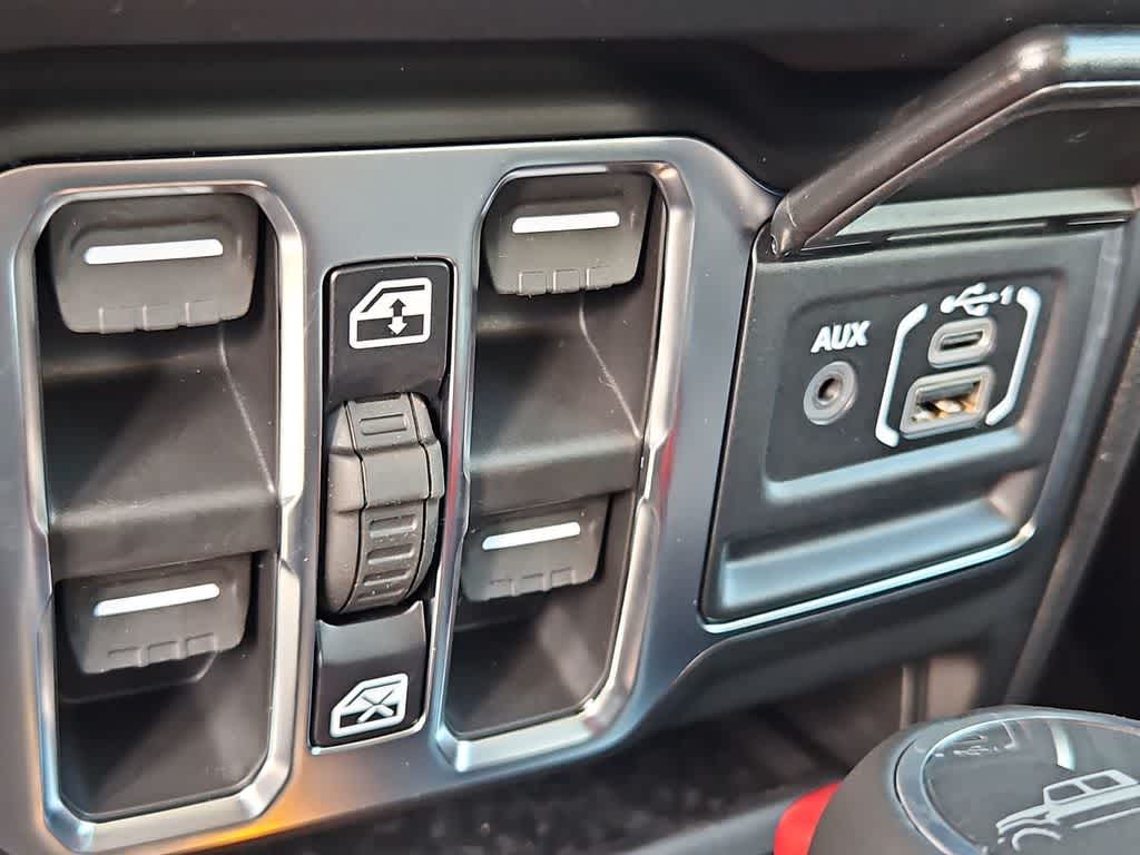 Thumbnail: 2026 Jeep Gladiator - 30