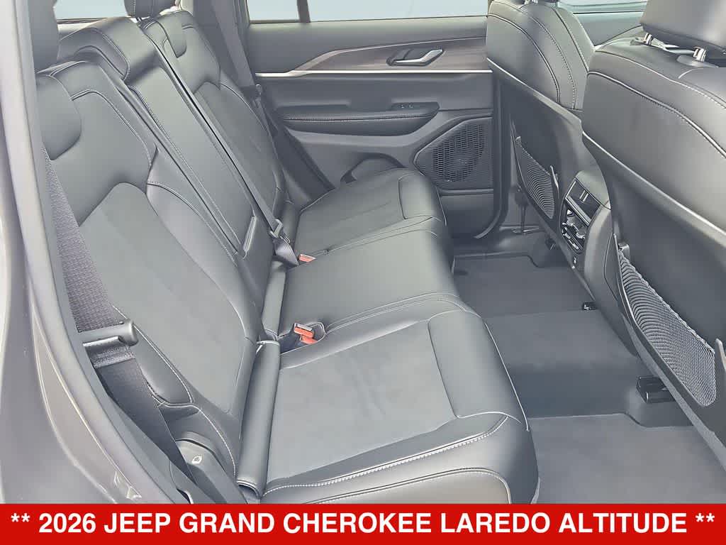 Thumbnail: 2026 Jeep Grand Cherokee - 22
