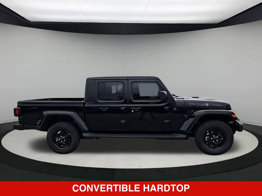 Thumbnail: 2026 Jeep Gladiator - 9