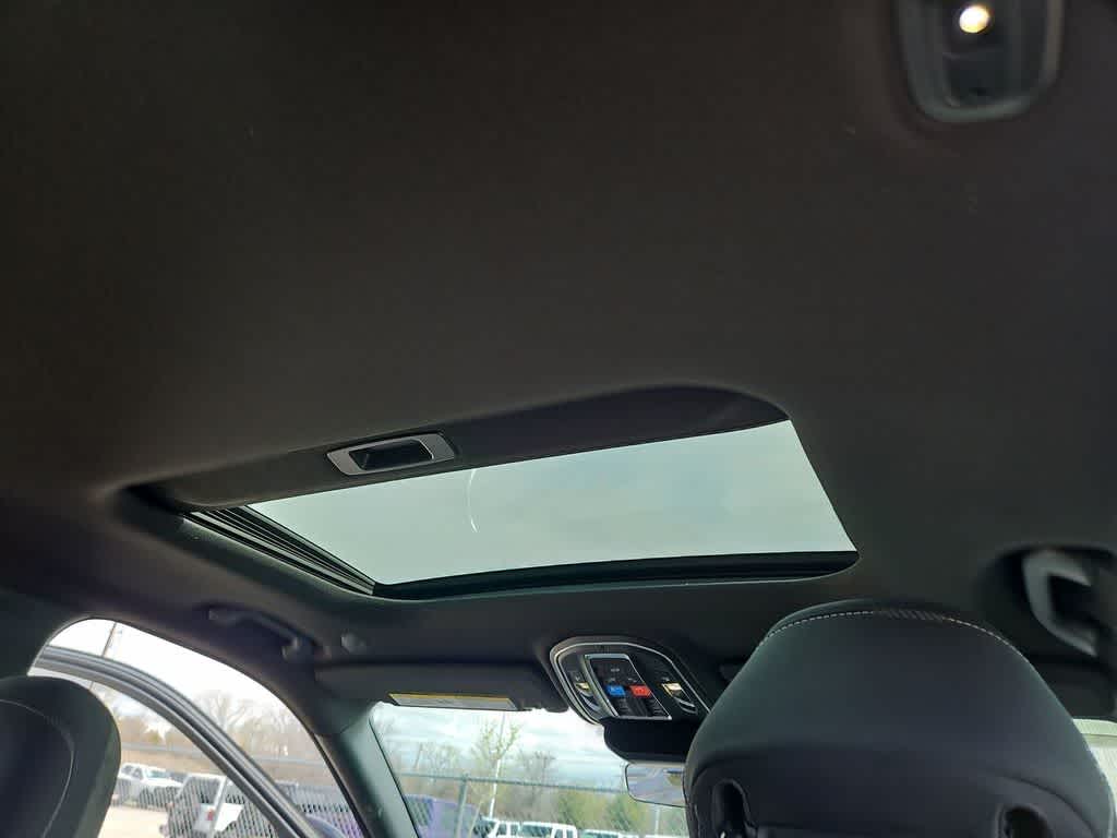 Thumbnail: 2026 Jeep Grand Cherokee - 22