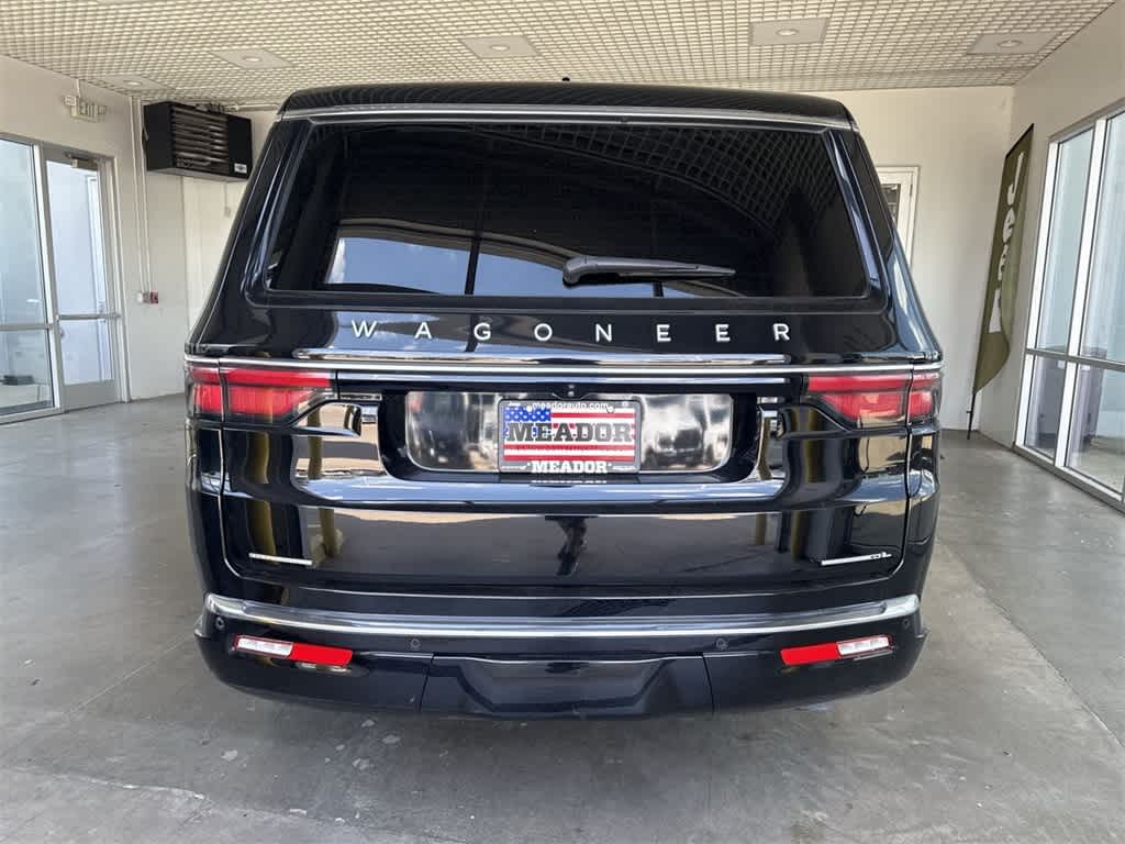 Thumbnail: 2023 Jeep Wagoneer - 5