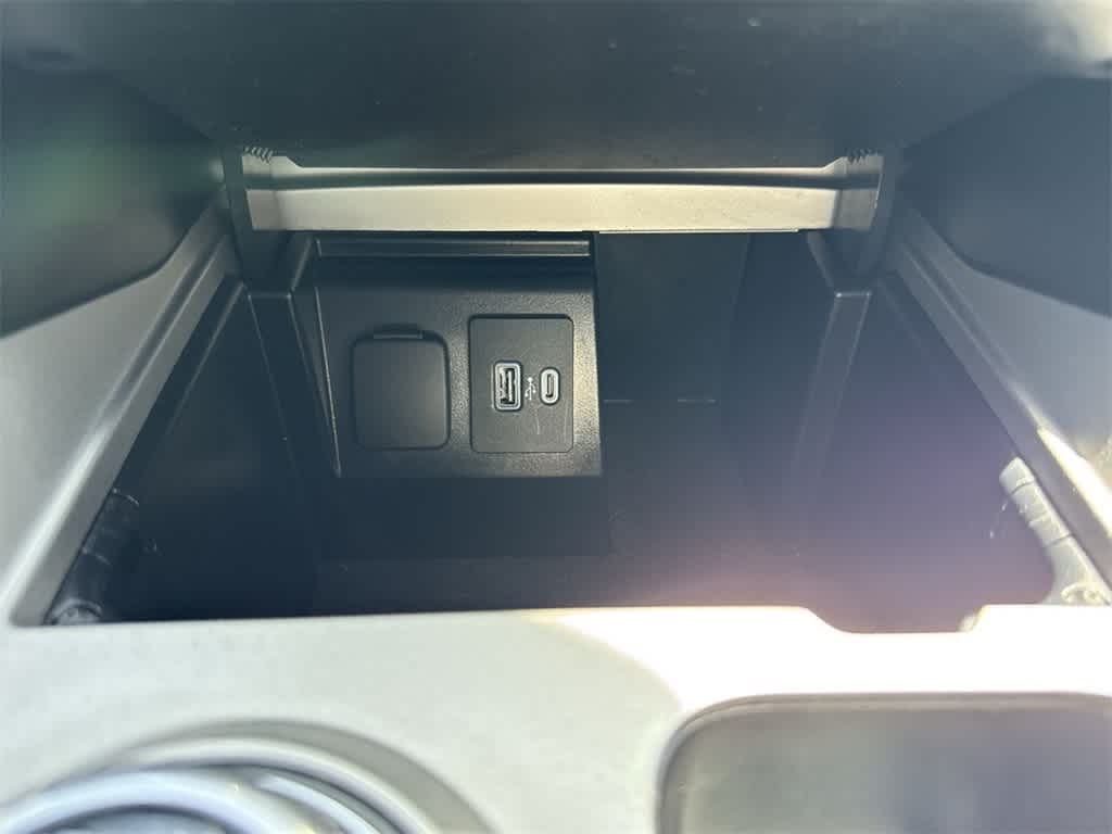 Thumbnail: 2023 Ford Explorer - 21