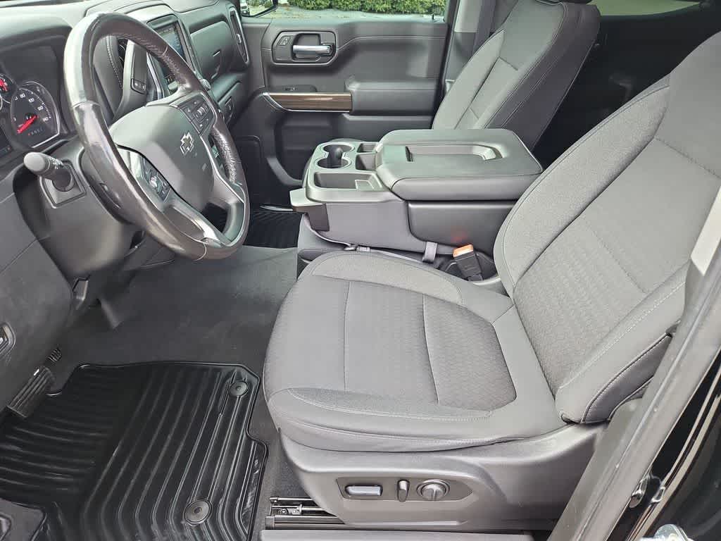 Thumbnail: 2020 Chevrolet Silverado 1500 - 17