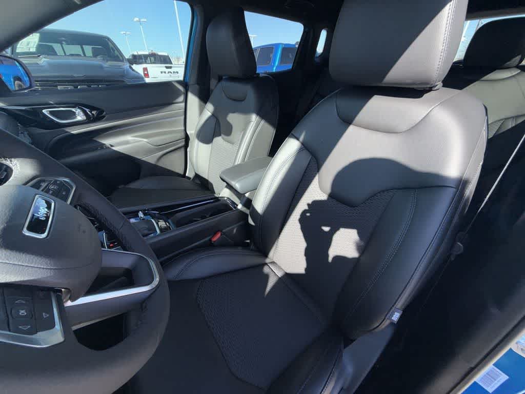 Thumbnail: 2026 Jeep Compass - 12