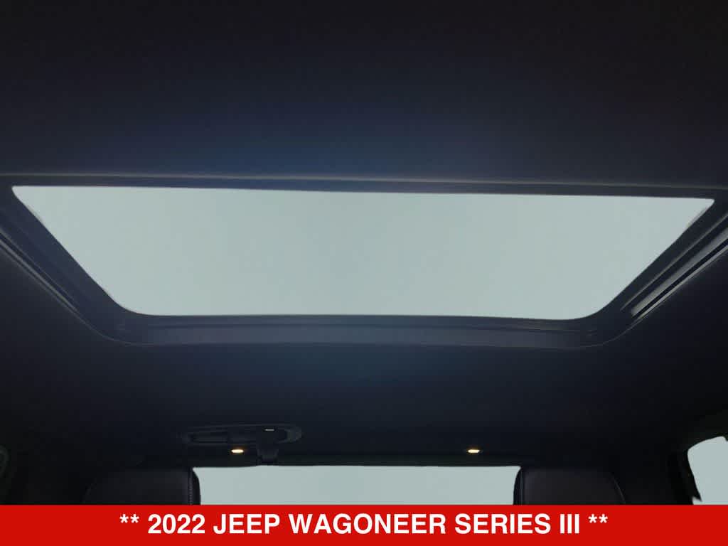 Thumbnail: 2022 Jeep Wagoneer - 37