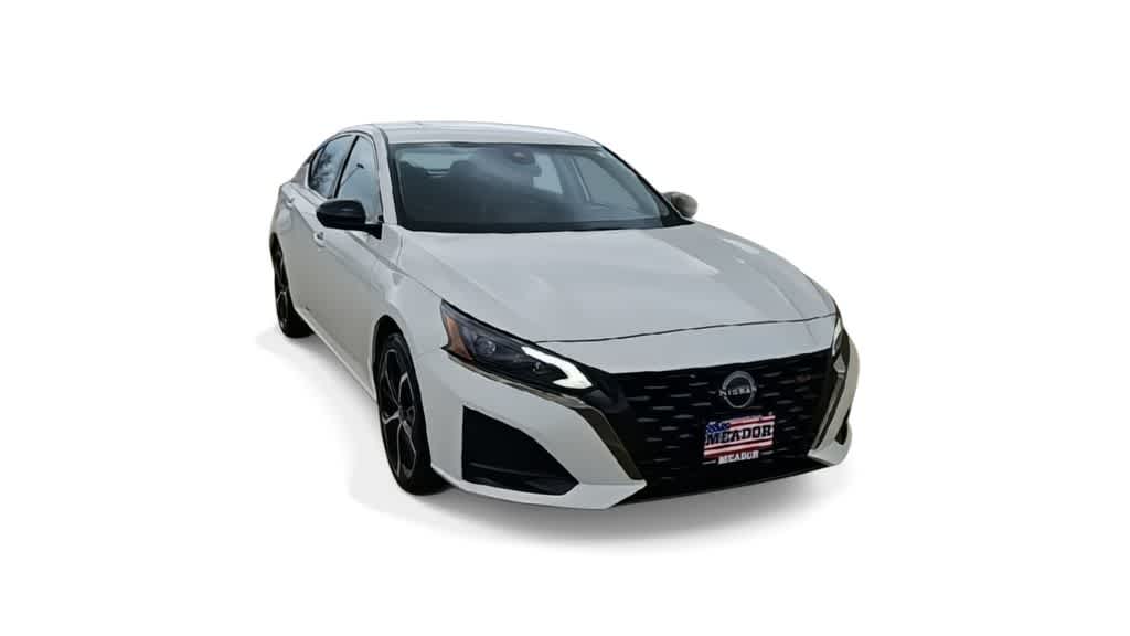 Thumbnail: 2024 Nissan Altima - 2