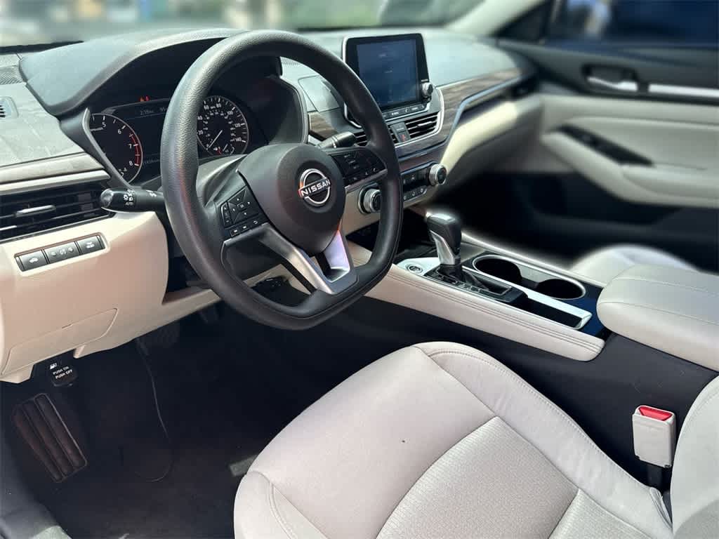 Thumbnail: 2023 Nissan Altima - 2