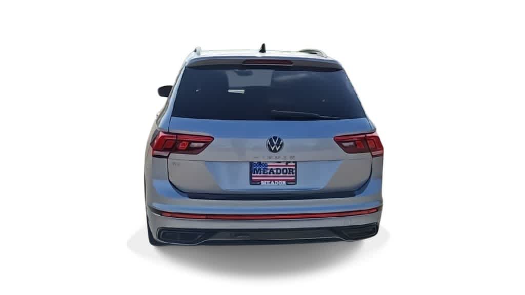 Thumbnail: 2023 Volkswagen Tiguan - 7
