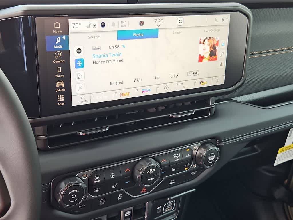 Thumbnail: 2026 Jeep Gladiator - 28