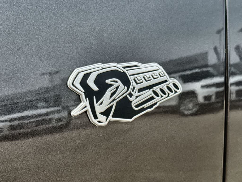 Thumbnail: 2026 RAM 1500 - 10