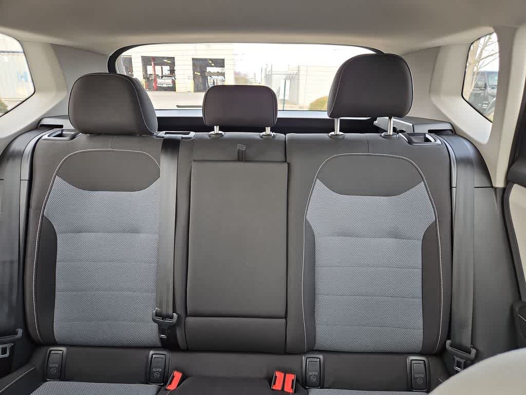 Thumbnail: 2025 Volkswagen Taos - 13