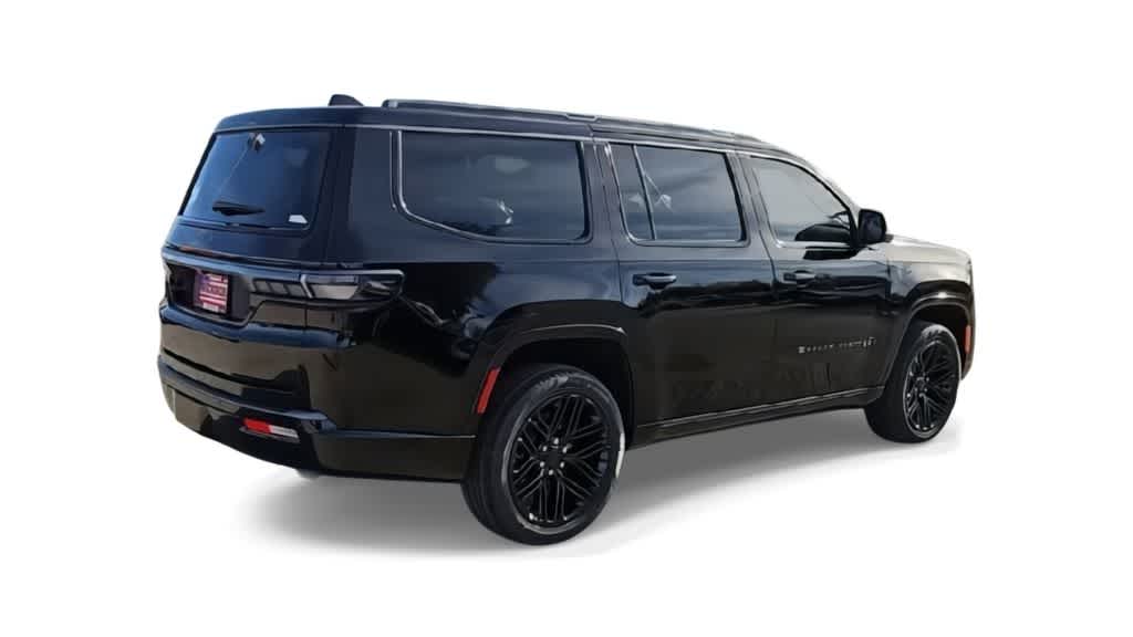 Thumbnail: 2026 Jeep Grand Wagoneer - 8