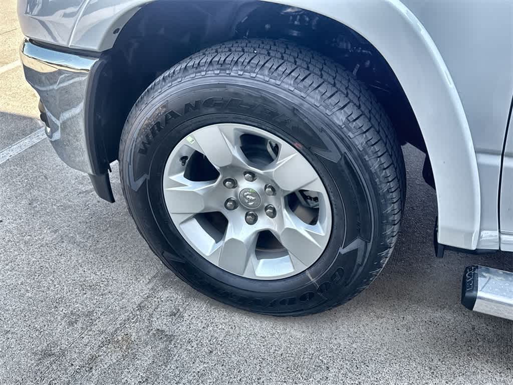 Thumbnail: 2026 RAM 1500 - 8