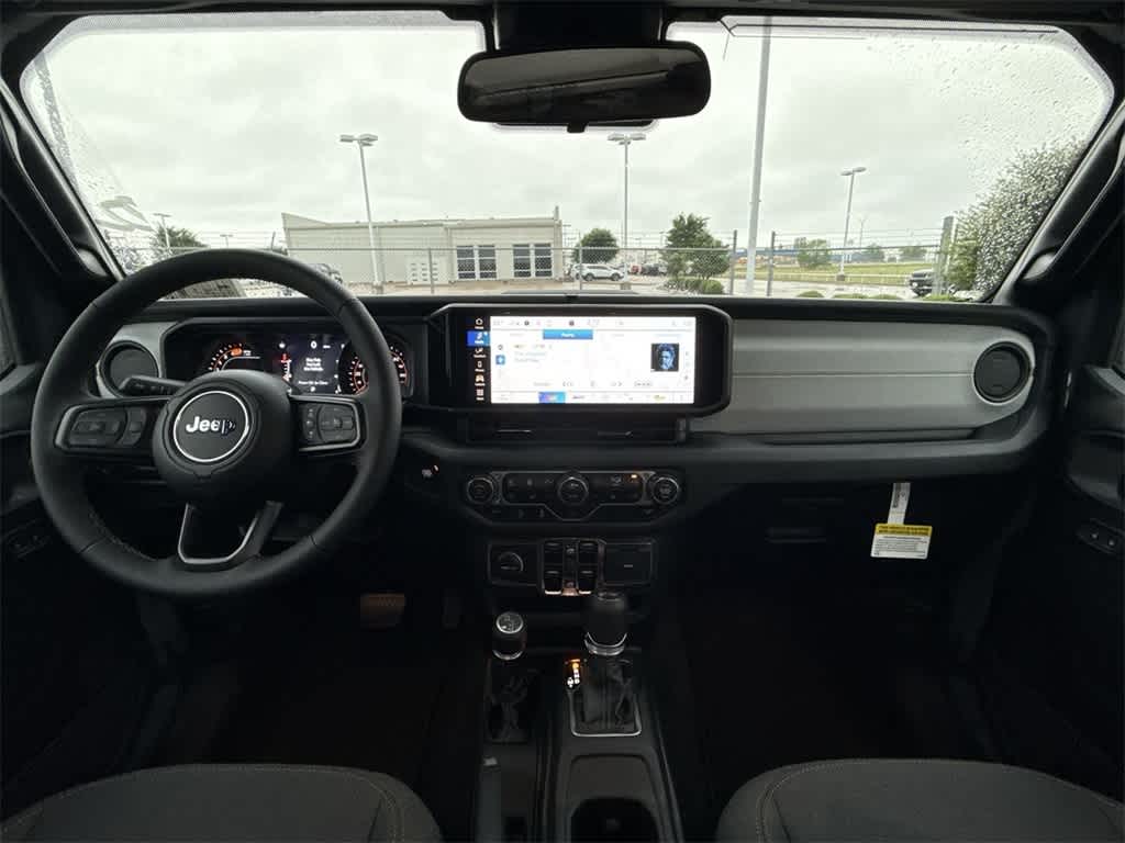 Thumbnail: 2025 Jeep Wrangler - 14