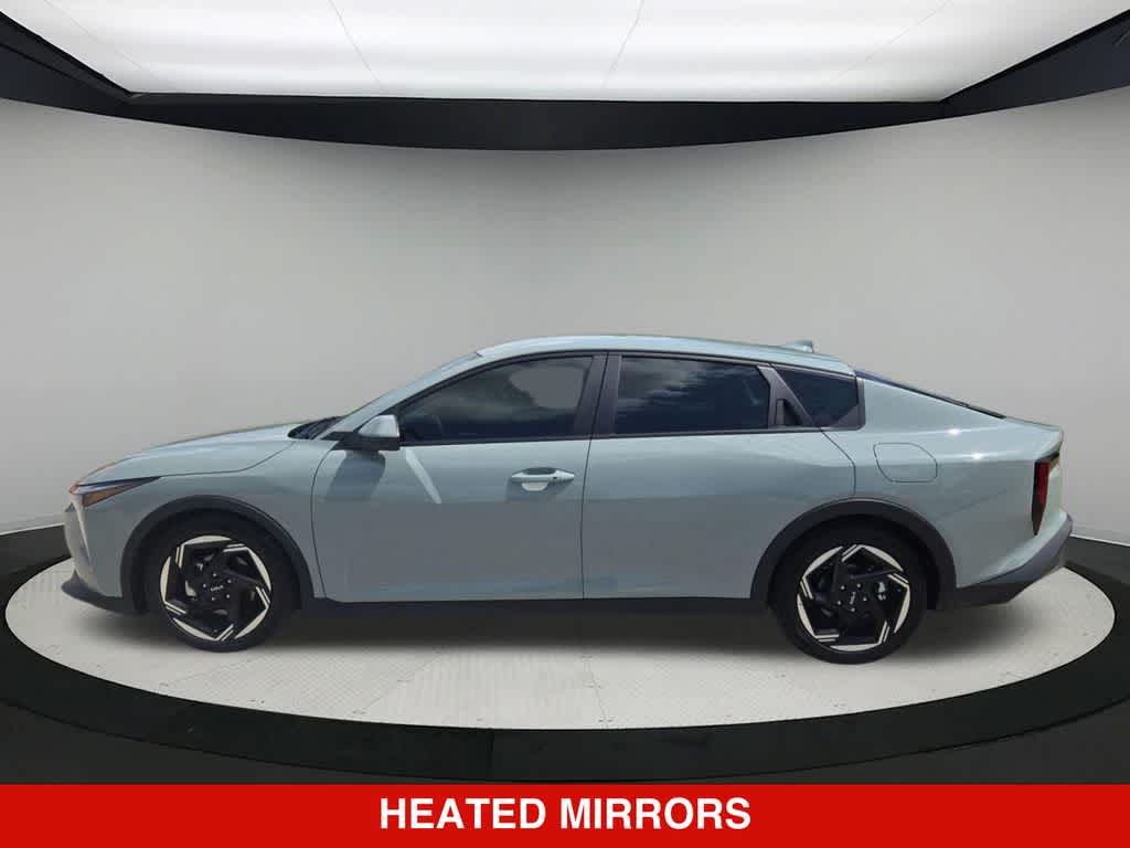 Thumbnail: 2025 Kia K4 - 3