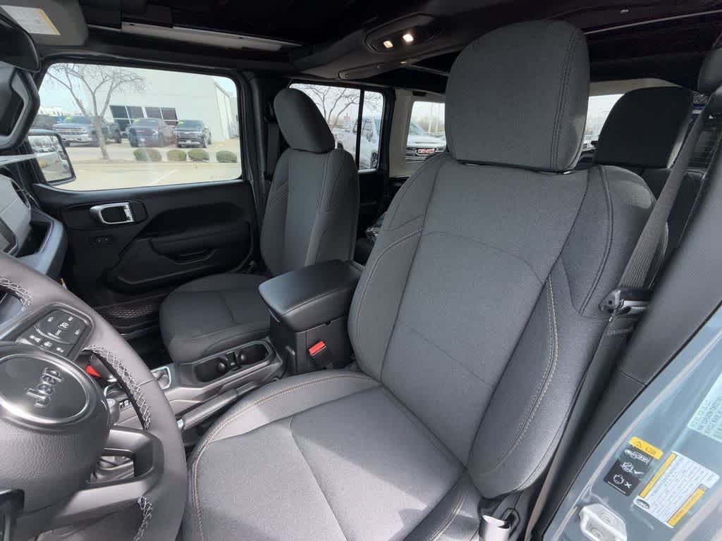 Thumbnail: 2026 Jeep Wrangler - 11