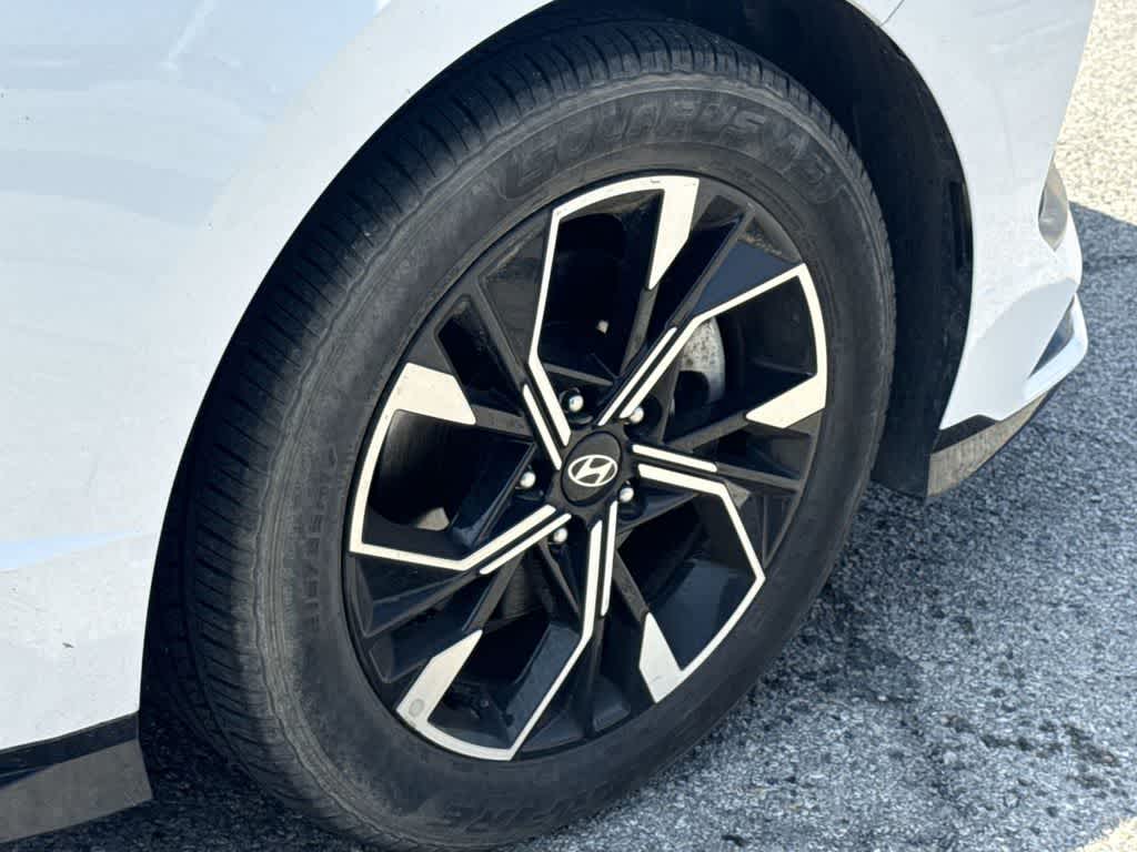 Thumbnail: 2024 Hyundai Sonata - 9