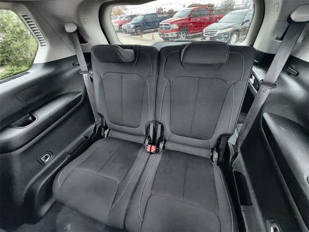 Thumbnail: 2023 Jeep Grand Cherokee L - 14