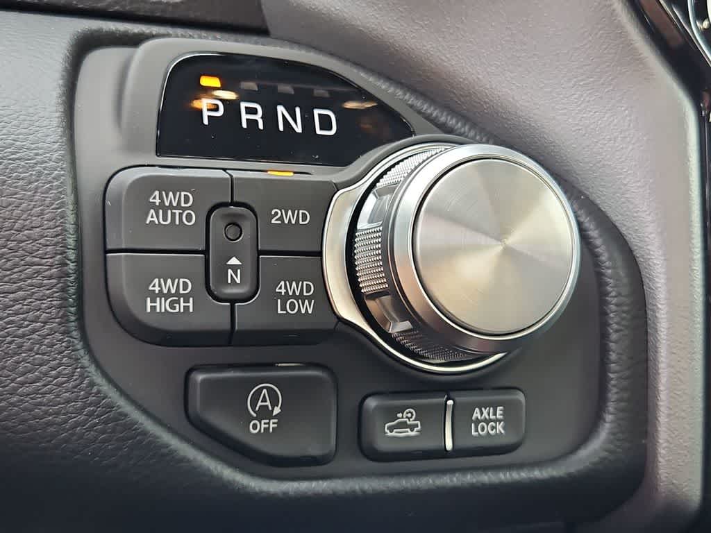 Thumbnail: 2026 RAM 1500 - 33