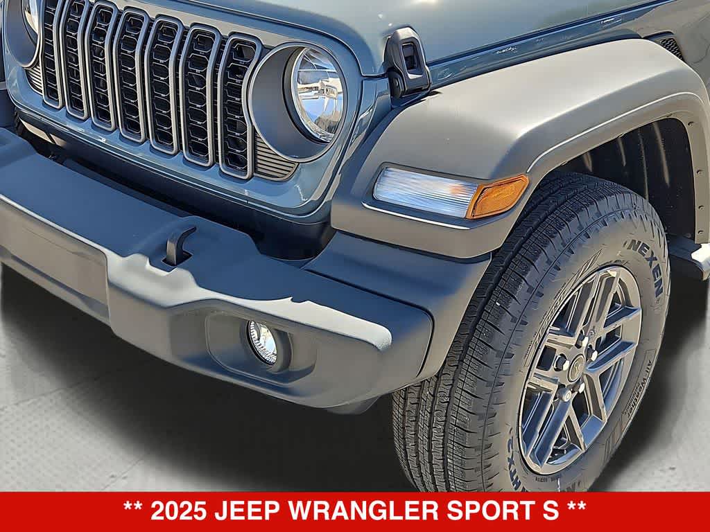 2025 Jeep Wrangler 4-Door Sport S - Photo 11