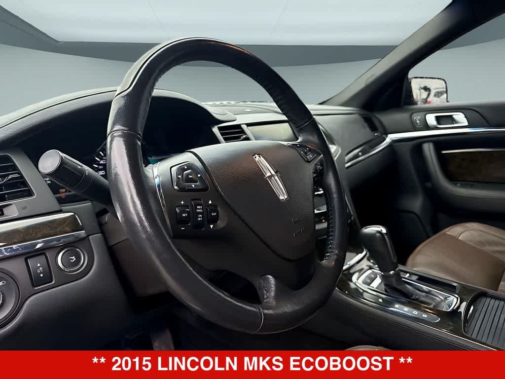 Thumbnail: 2015 Lincoln MKS - 2