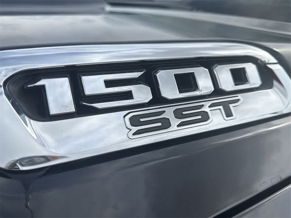 Thumbnail: 2025 RAM 1500 - 7
