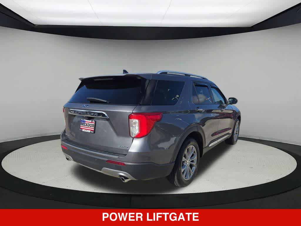 Thumbnail: 2022 Ford Explorer - 6