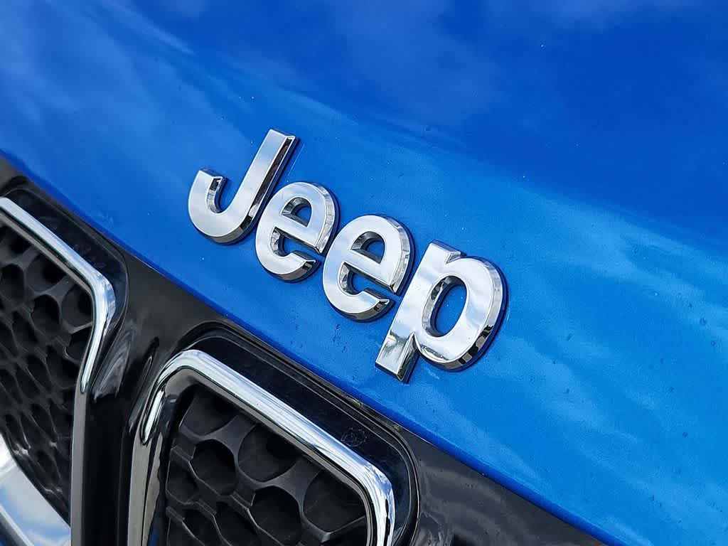 Thumbnail: 2024 Jeep Compass - 12