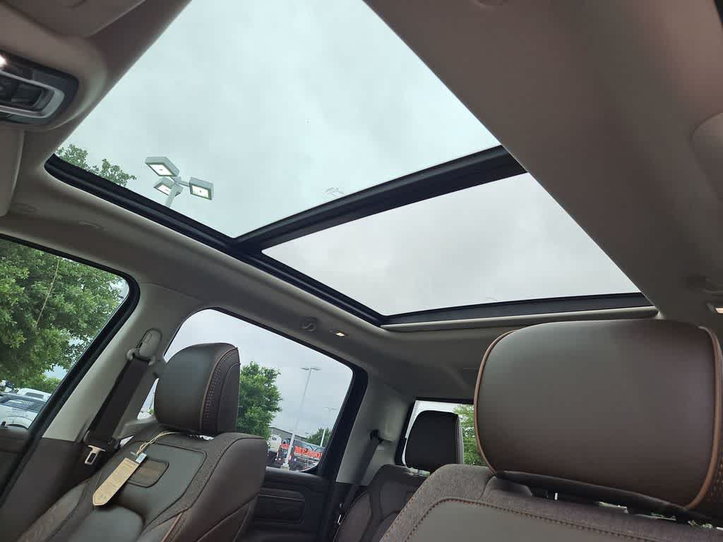 Thumbnail: 2026 RAM 1500 - 20