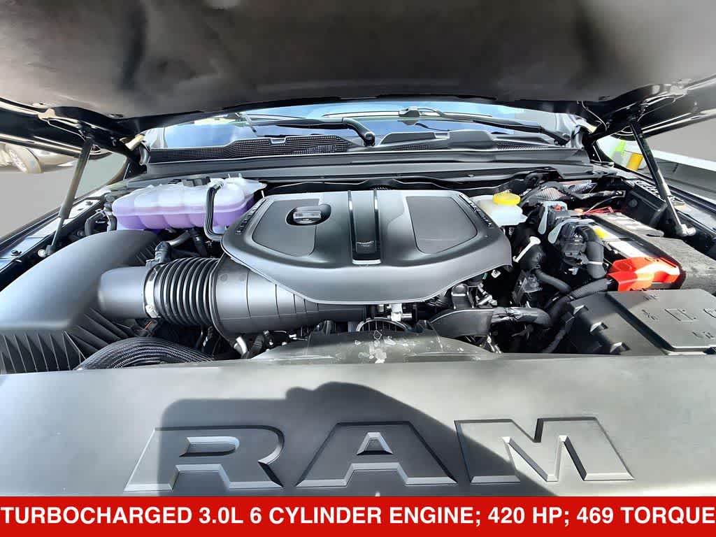 Thumbnail: 2026 RAM 1500 - 9