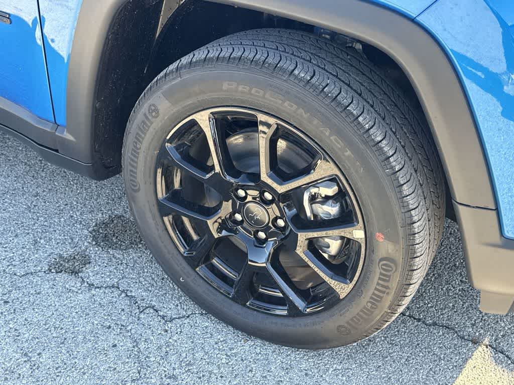 Thumbnail: 2026 Jeep Compass - 9