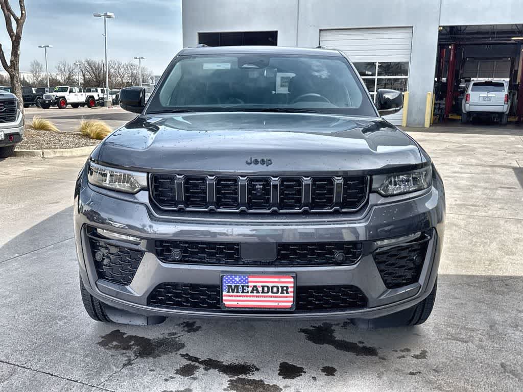 Thumbnail: 2026 Jeep Grand Cherokee - 7