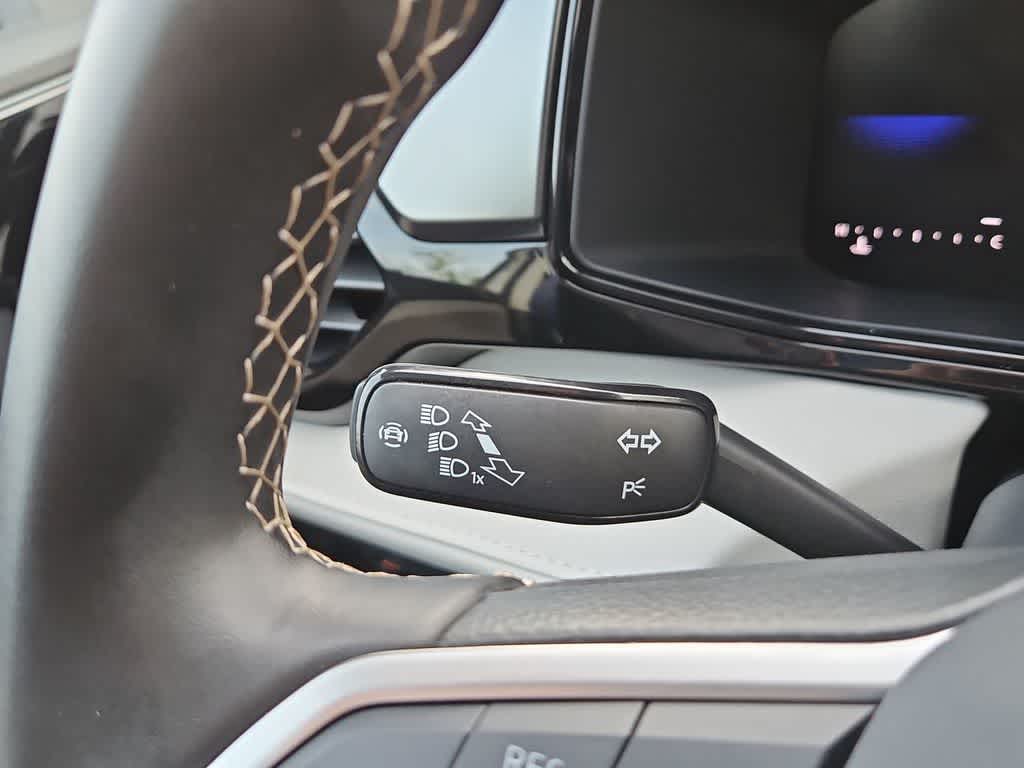 Thumbnail: 2025 Volkswagen Taos - 32