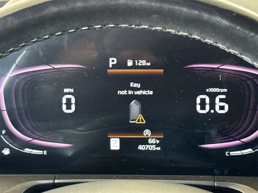 Thumbnail: 2023 Kia Telluride - 19