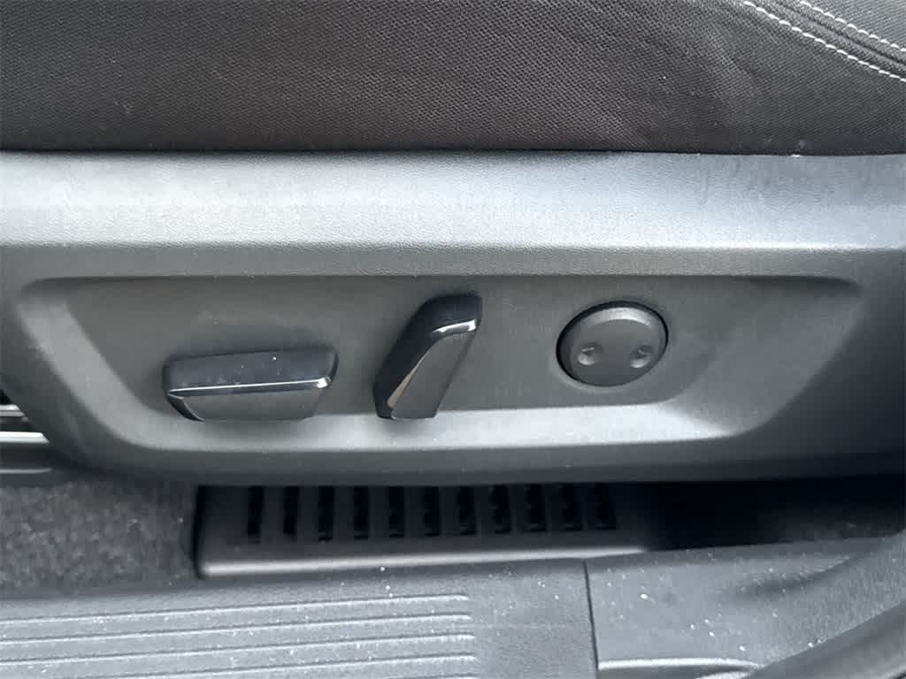 Thumbnail: 2023 Nissan Rogue - 22