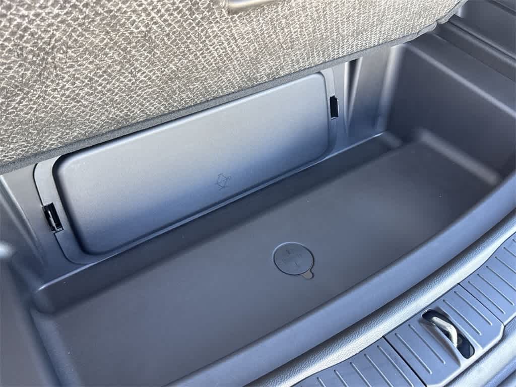 Thumbnail: 2025 Jeep Grand Cherokee L - 23