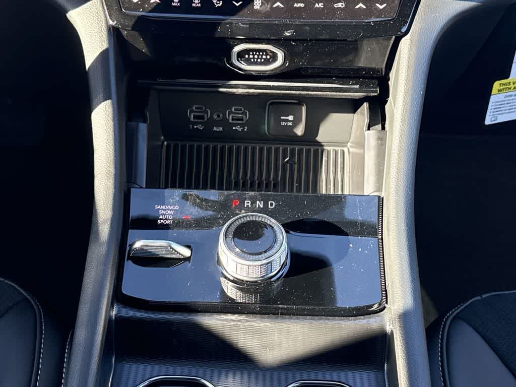 Thumbnail: 2026 Jeep Grand Cherokee - 17