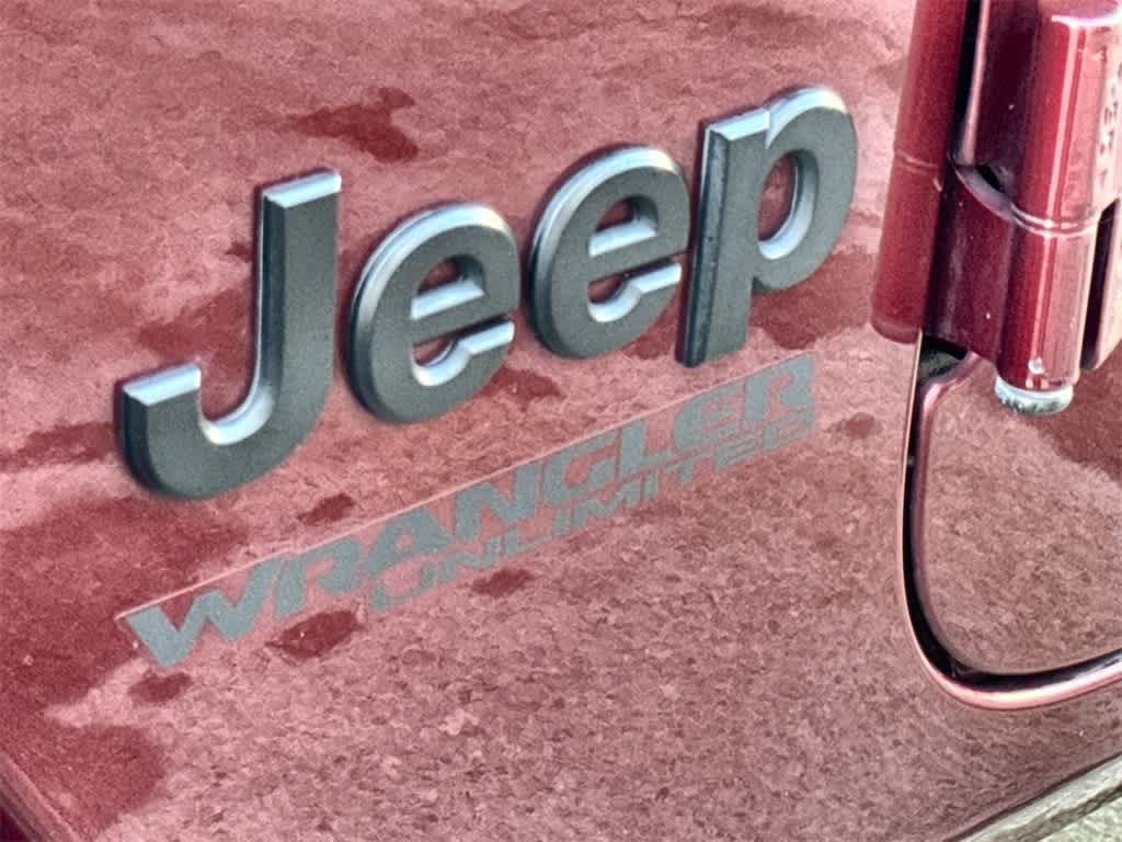 Thumbnail: 2021 Jeep Wrangler - 7