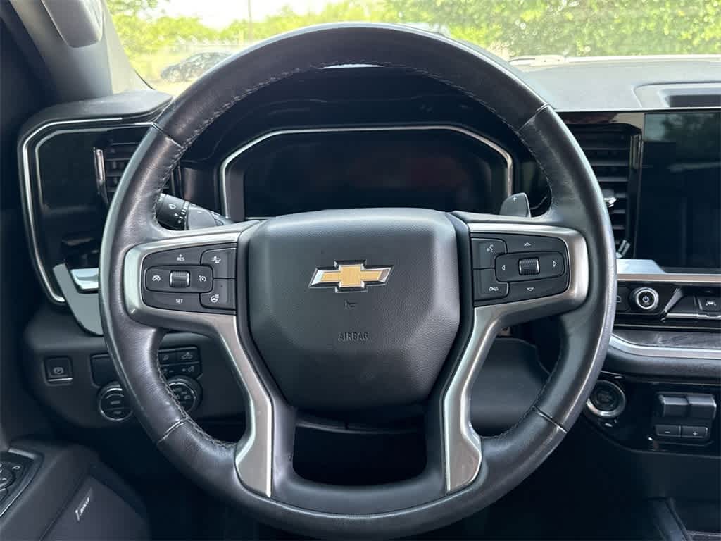 2023 Chevrolet Silverado 1500 LTZ 17