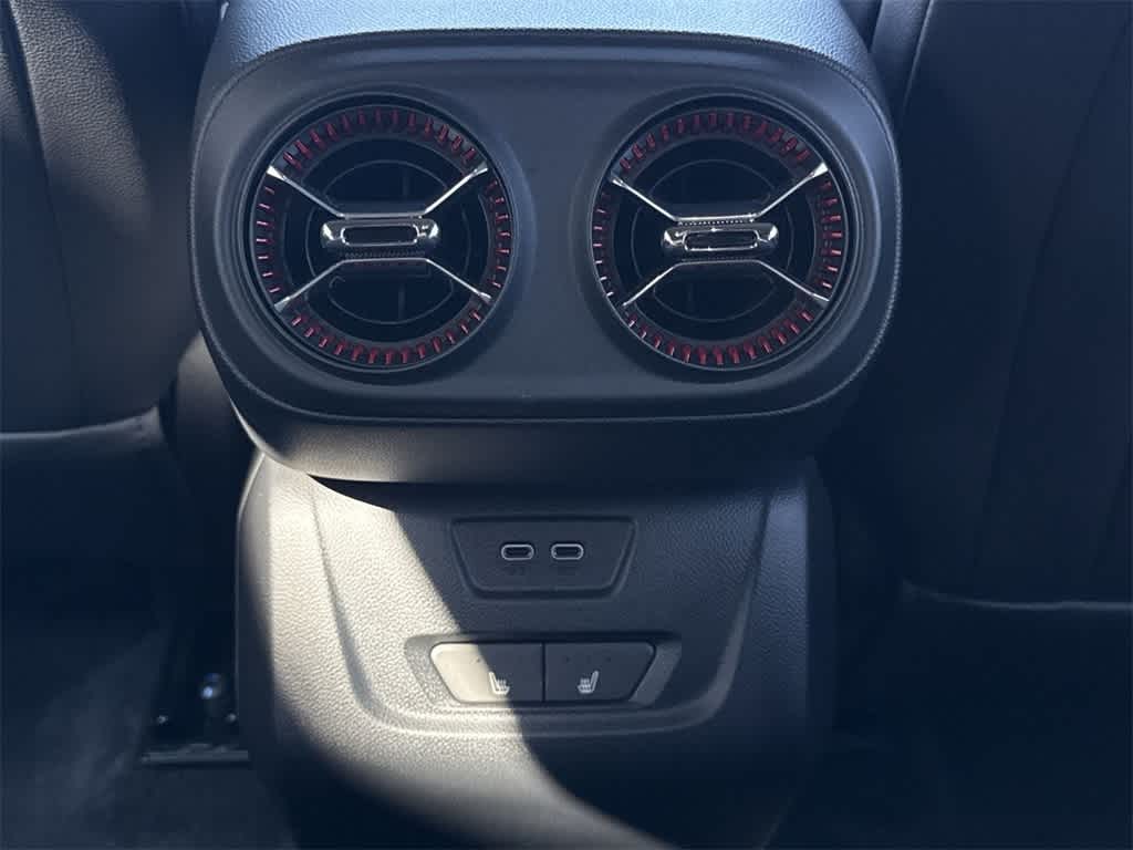 Thumbnail: 2024 Chevrolet Blazer EV - 16